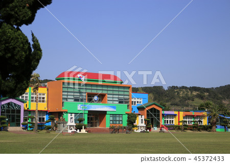 Kwak Ji-ryu, rural village, neighborhood, village, school Kwak Ji-ryu, rural village, neighborhood, village, school 45372433