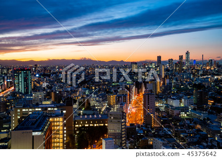 Tokyo city scenery Ikebukuro direction direction sunset view 45375642