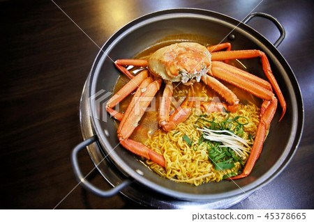 Usually Usually 45378665