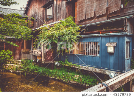 Traditional japanese houses, Gion district, Kyoto Traditional japanese houses, Gion district, Kyoto 45379789