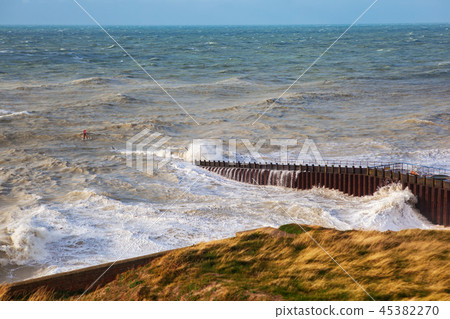 Splash point, Seaford, East Sussex 45382270