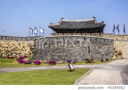 Suwon Hwaseong 45384562