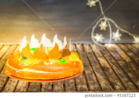Roscon del Reyes Roscon del Reyes 45387123