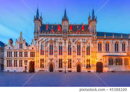 Cityscape with the picturesque Christmas Burg Square in Bruges Cityscape with the picturesque Christmas Burg Square in Bruges 45388100