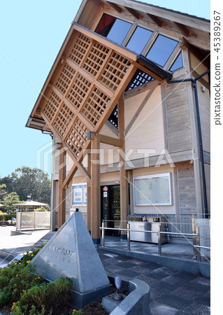 Sugihara Chika Memorial Hall 45389267