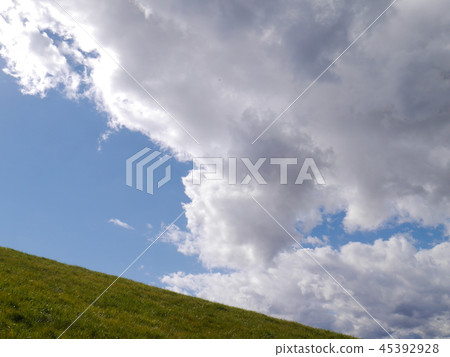 Clouds and clouds seen from the hill 45392928