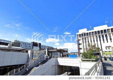 Totsuka Ekimae Tokaido Line 45401242
