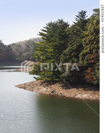 Nodake湖(長崎縣大村市:秋季假日季節) Nodake湖(長崎縣大村市:秋季假日季節) 45401987
