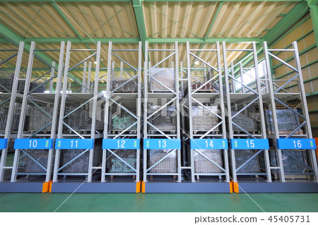 Warehouse Warehouse 45405731