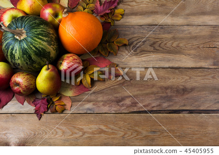 Fall background green pumpkin and onion squash 45405955