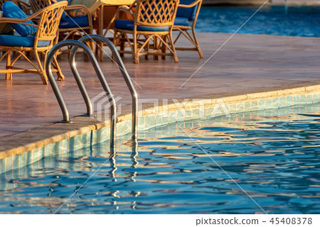 Swimming Pool - Steel Ladder - Chairs and Table Swimming Pool - Steel Ladder - Chairs and Table 45408378