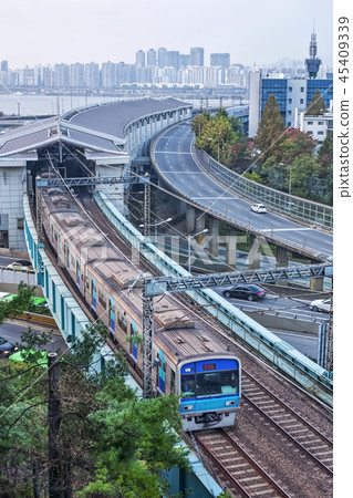 Subway, Subway, Bus Station, Dongji, Seoul 45409339