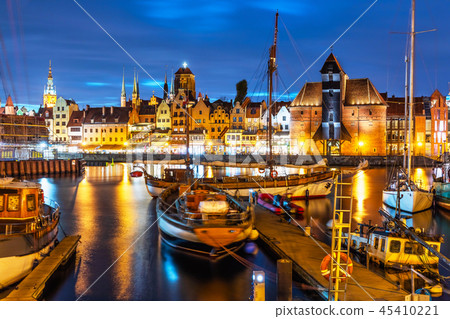Night view of the Old Town of Gdansk, Poland 45410221