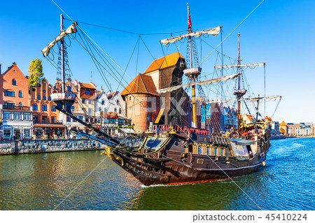 Historical ship in the Old Town of Gdansk, Poland Historical ship in the Old Town of Gdansk, Poland 45410224