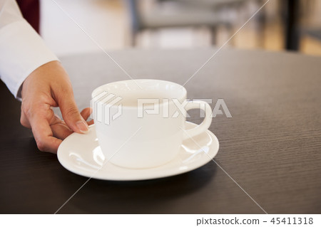 Cafe Restaurant Woman Young Woman Person Restaurant Clerk Waitress Part-time Part 45411318