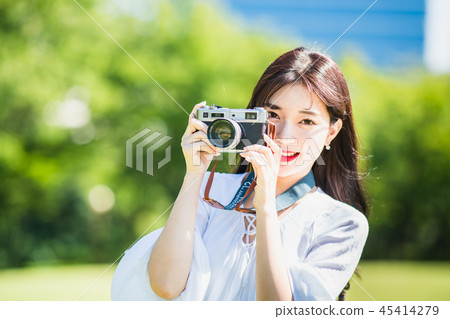 female woman college girl cute city romantic leisure 45414279