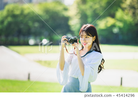 female woman college girl cute city romantic leisure 45414296