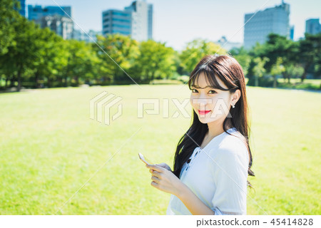 女人女大生女孩可愛都市浪漫休閒 45414828