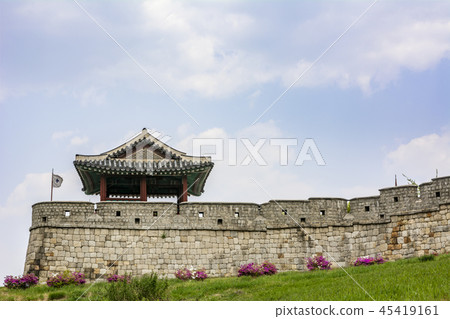 Suwon Hwaseong Suwon Hwaseong 45419161