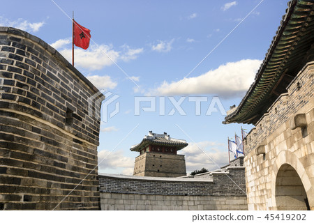 Suwon Hwaseong 45419202