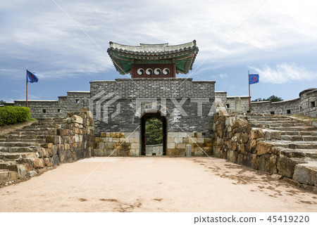 Suwon Hwaseong Suwon Hwaseong 45419220
