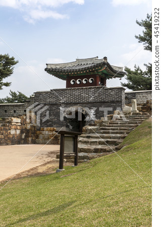 Suwon Hwaseong Suwon Hwaseong 45419222