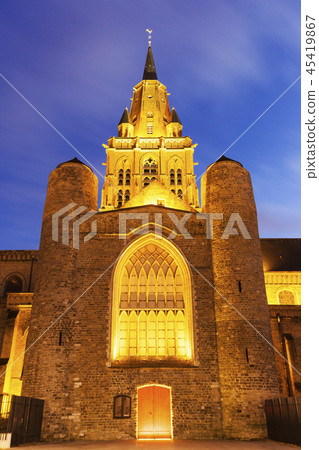 Eglise Notre-Dame Cathedral in Calais 45419867