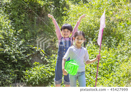 Cute little boy and girl harvesting together. Gardening, planting concept photo 188 Cute little boy and girl harvesting together. Gardening, planting concept photo 188 45427999