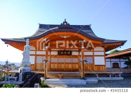 Jodo sect Shokuji（長野市） 45435318