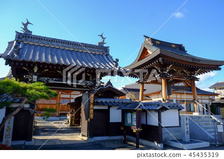 Jodo sect Shokuji（長野市） 45435319