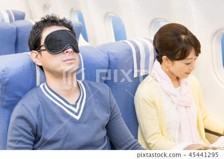 飛機飛行旅行夫婦睡覺眼罩 45441295