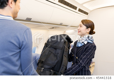 飛機機上CA指導指南 45441318