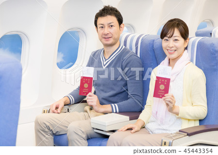 飛機飛行旅行夫婦海外旅行 45443354