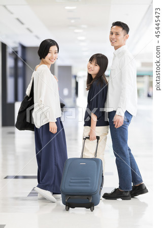 機場家庭旅遊 機場家庭旅遊 45445473