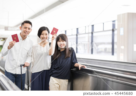 Airport family tour Airport family tour 45445680