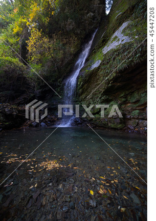 Taki Falls (Saiyotaniyama Village, Miyoshi City, Tokushima Prefecture) 45447208