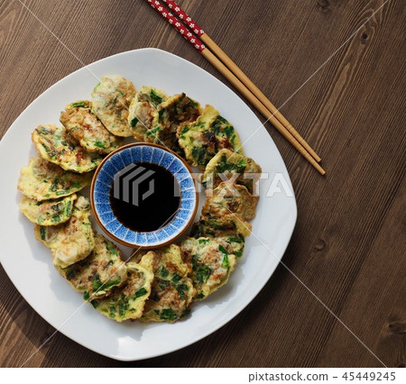 Korea's food barbeque and soy sauce 45449245