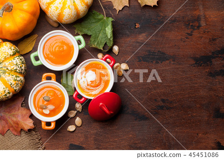Pumpkin cream soup Pumpkin cream soup 45451086