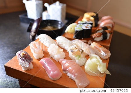 sashimi and soup of Sushiyanojoukou sashimi and soup of Sushiyanojoukou 45457035