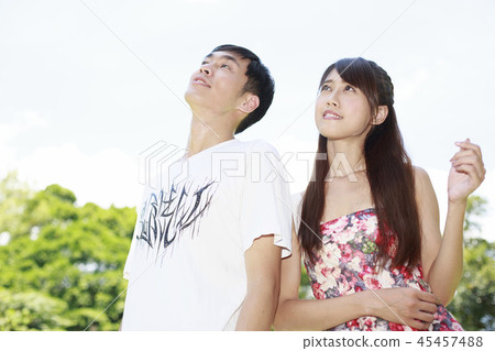 sweet couple 45457488