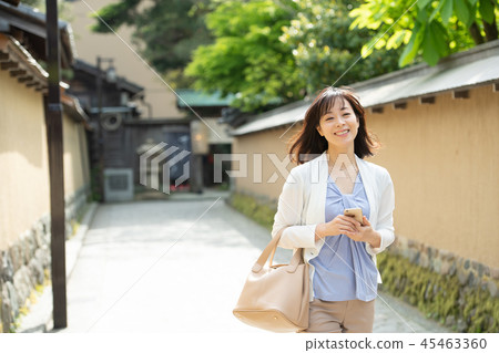 Middle women travel image 45463360