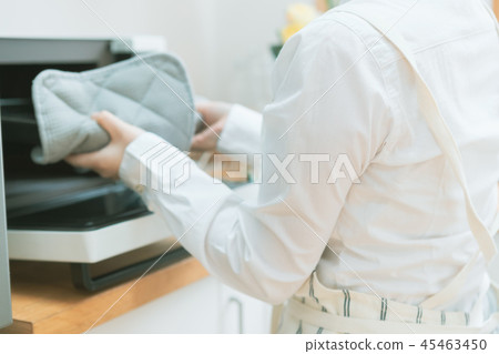 微波爐 主婦 家庭主婦 45463450