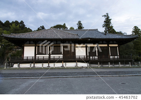 Sangatsudo 45463702
