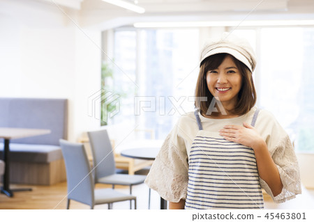 Cafe Restaurant Female Young Female Person Owner Owner Restaurant Clerk Part-time Part 45463801