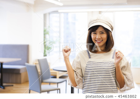 Cafe Restaurant Female Young Female Person Owner Owner Restaurant Clerk Part-time Part 45463802