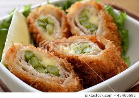 豬肉蘆筍炸肉排 豬肉蘆筍炸肉排 45466698