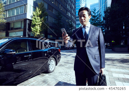 Businessman bill group hi Businessman bill group hi 45470265