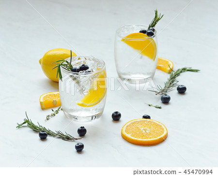 Summer lemonade with blueberries 45470994