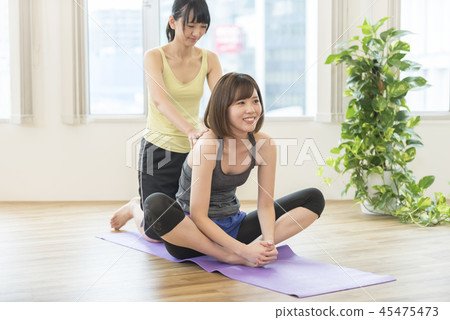 Woman fitness calisthenics health Woman fitness calisthenics health 45475473