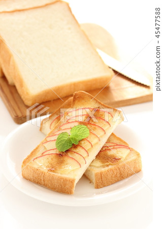 Apple toast Apple toast 45477588